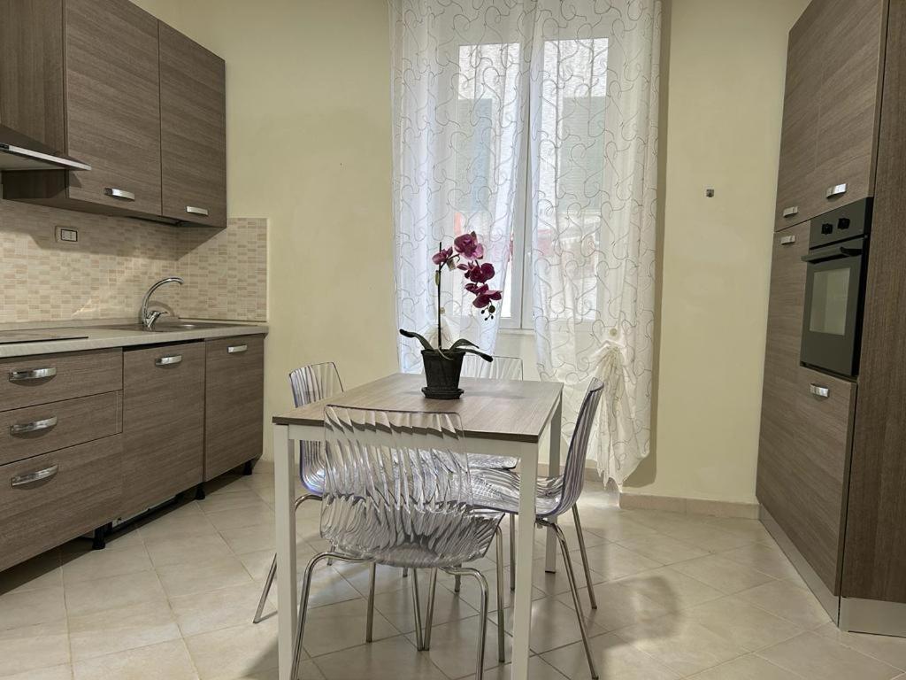 Casa Bezzecca La Spezia Apartment Luaran gambar
